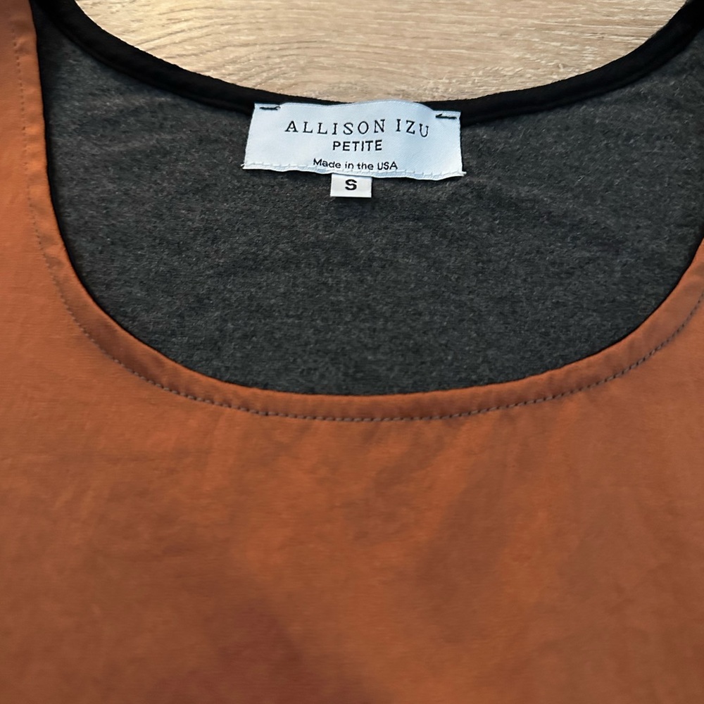 Allison Izu bronze and dark gray Top - Picture 2 of 5
